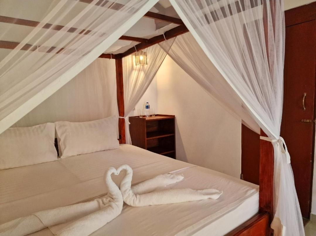 Panorama Beach Hotel Tangalle Eksteriør billede