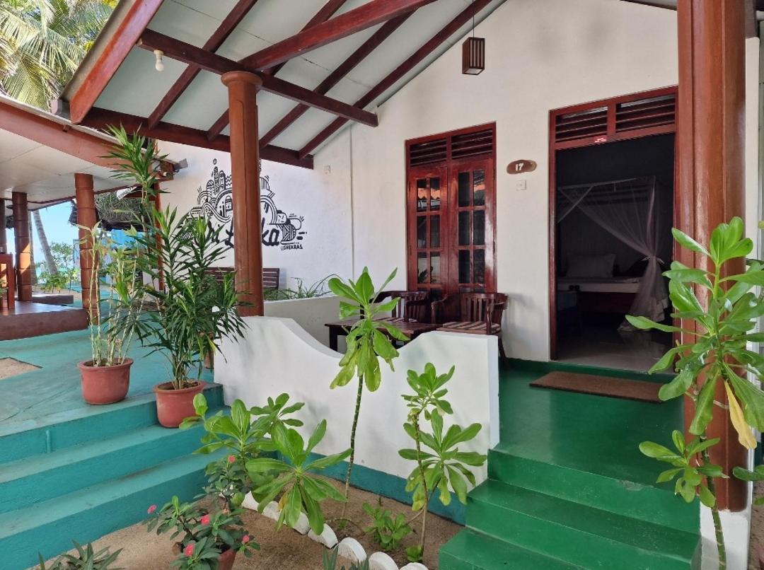 Panorama Beach Hotel Tangalle Eksteriør billede