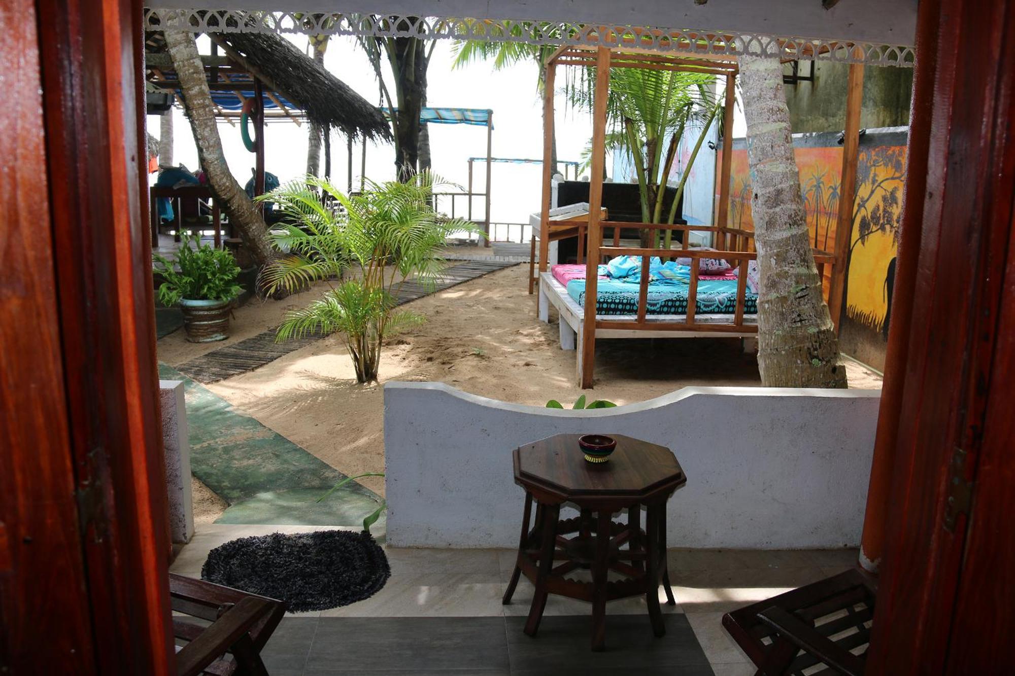 Panorama Beach Hotel Tangalle Værelse billede